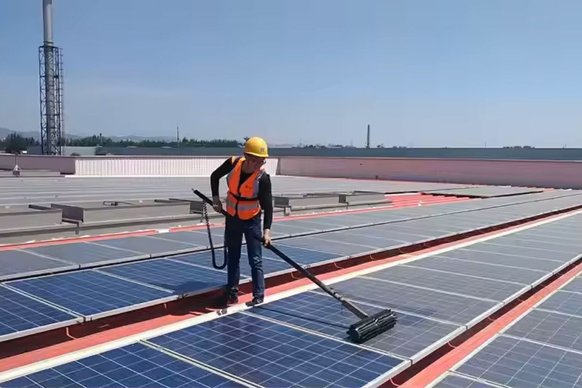 Guía completa sobre el mantenimiento de paneles solares